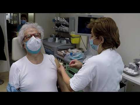 Trapiantato di fegato si fa vaccinare